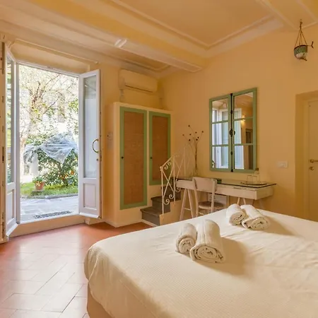 Secret Garden 4* Florence