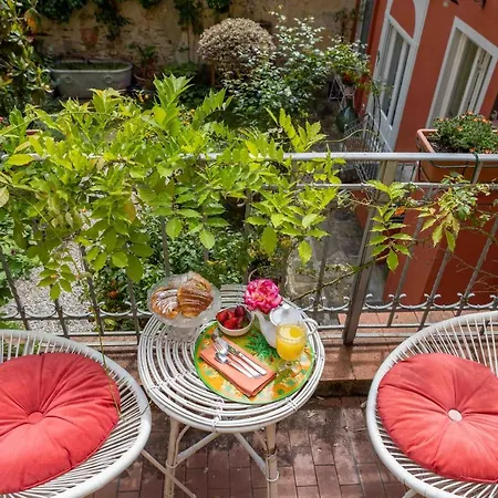 Secret Garden 4* Florence