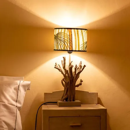 Secret Garden Couette-café 4*