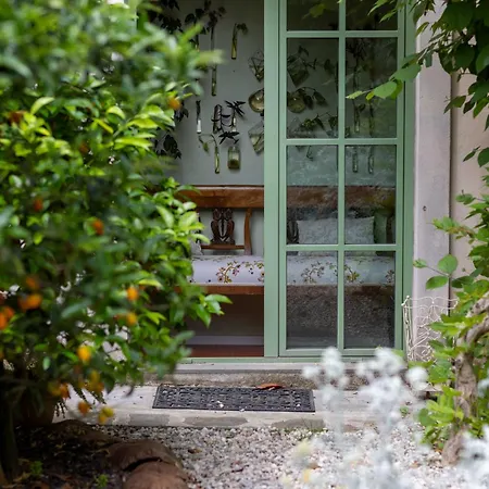 Secret Garden Bed & Breakfast