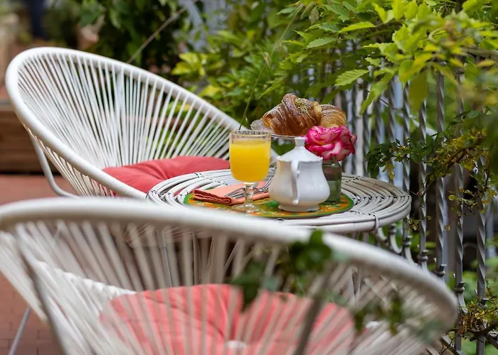 Secret Garden Bed and breakfast 4*