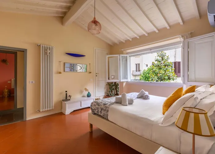 Secret Garden Bed and breakfast 4*