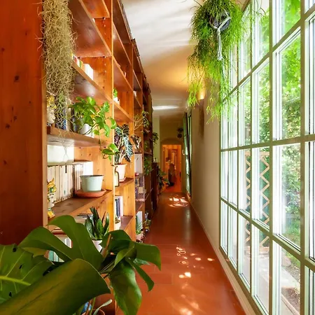 Secret Garden Bed & Breakfast *
