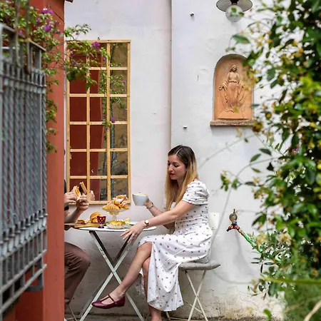 Secret Garden Bed & Breakfast *